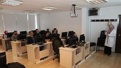 Konya Büyükşehir Belediyesi Meslek Edindirme Kursları, başvuruları alınarak eğitimlere başlanan