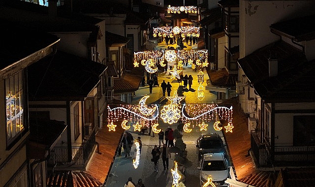 Konya Büyükşehir Belediye Başkanı Uğur İbrahim Altay, Ramazan ayında bir