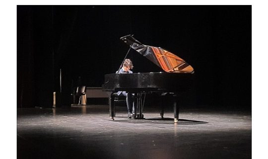 Piyanonun genç yıldızlarından Tolga Bilget, Maltepe Belediyesi’nin kültür-sanat etkinlikleri kapsamında