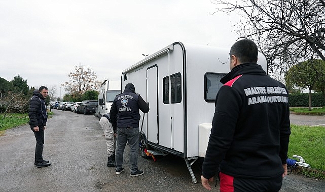 Maltepe Belediyesi, ilçedeki karavan işgallerine yönelik sürdürdüğü başarılı çalışmalara hız