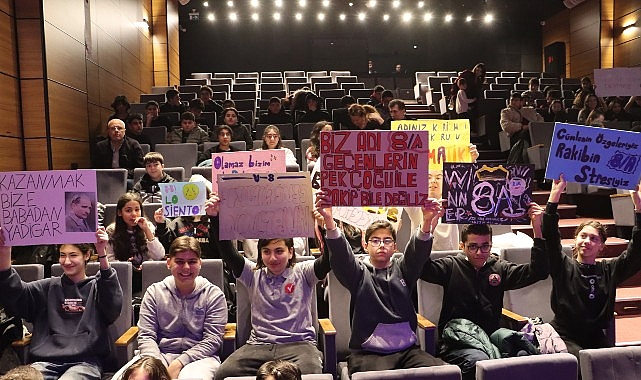 Maltepe Belediyesi, eğitim odaklı projelerine bir yenisini daha ekleyerek Liselere