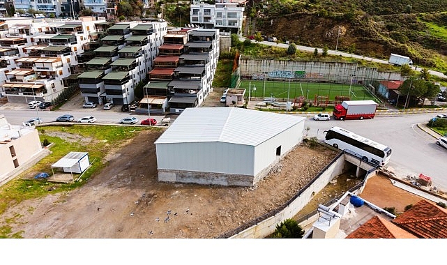 Balçova Belediyesi’nin sosyal belediyecilik anlayışıyla hayata geçirdiği Market in Balçova,