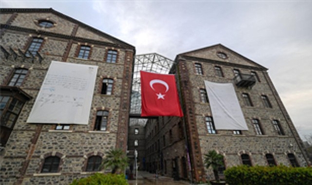 İzmir Büyükşehir Belediyesi, kendi mülkiyetindeki bazı taşınmazlara Vakıflar Genel Müdürlüğü