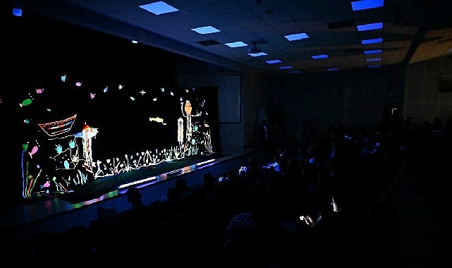 Kartepe Belediyesi’nin kültür sanat etkinlikleri kapsamında Necip Fazıl Kısakürek Kültür