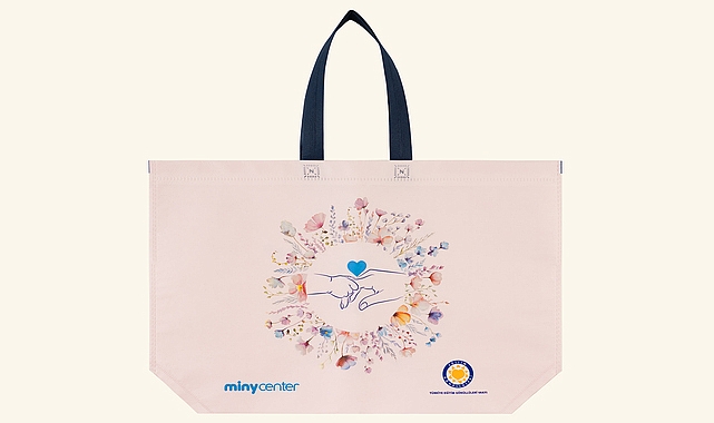 Dünya çapında sevilen bebek ve çocuk markalarını bir araya getiren Minycenter,