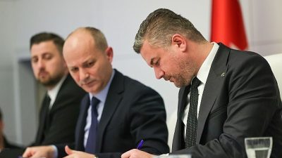 Buca Belediyesi, vefatıyla sevenlerini yasa boğan Şehzadeler Belediye Başkanı Gülşah