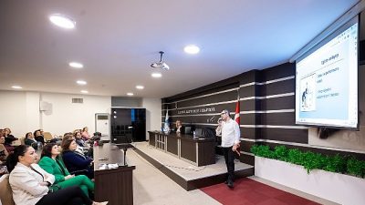 Narlıdere Belediyesi, toplumun her kesimini yakından ilgilendiren “Kuşaklar, Toplumsal Dönüşüm