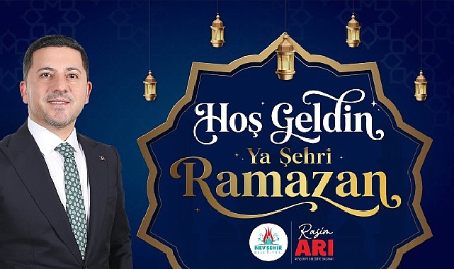 11 ayın sultanı Ramazan Ayı bugün akşam ilk teravih namazının