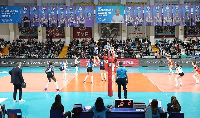 Vodafone Sultanlar Ligi’nin 22. haftasında seyircisi önünde Kuzeyboru Spor Kulübü’nü