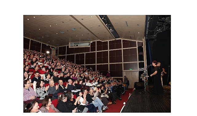 Nilüfer Kent Konseyi bünyesinde çalışmalarını sürdüren Sevgi ve Kardeşlik Korosu,