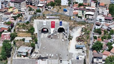 İzmir Büyükşehir Belediyesi tarafından yürütülen Buca Onat Tüneli çalışmaları kapsamında