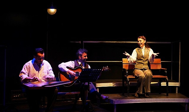 İstanbul Büyükşehir Belediyesi Şehir Tiyatroları, Orhan Veli şiirlerinden yola çıkarak