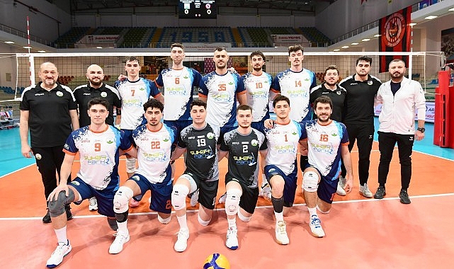 Arabica Coffee House Erkekler 1. Ligi’nde mücadele eden Osmangazi Belediyespor