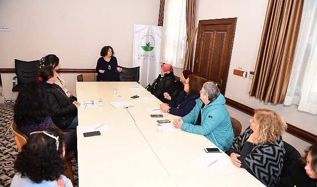 Osmangazi Belediyesi’nin kadın haklarına yönelik farkındalığı artırmak amacıyla düzenlediği ‘Masallarla
