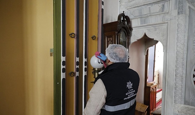 Yıl boyunca düzenli olarak il genelinde bulunan camilerde hijyen ve