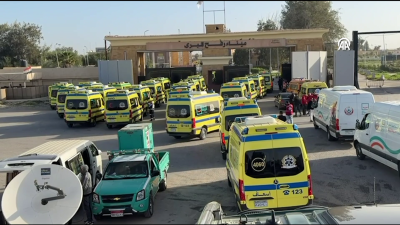 Gazze ile Mısır arasındaki Refah Sınır Kapısı deneme amaçlı açıldı.