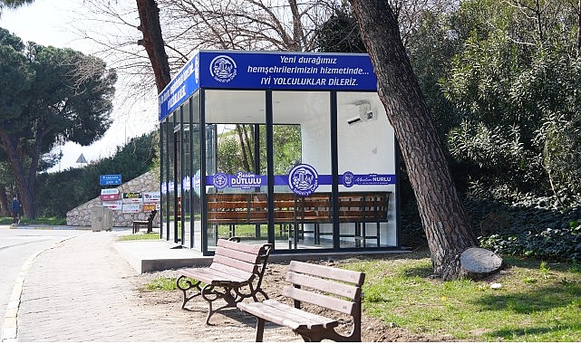 Salihli Belediyesi tarafından ilçeye kazandırılan kapalı durak düzenlenen programla hizmete