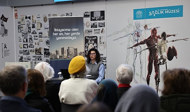 Nilüfer Belediyesi’nin düzenlediği “Kemik Erimesi ve Beslenme” başlıklı söyleşide konuşan