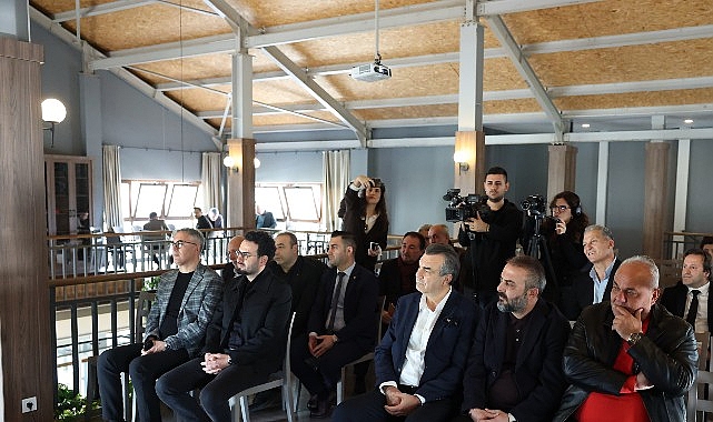 Antalya Büyükşehir Belediyesi Başkan Vekili Büşra Özdemir, yeme-içme sektöründe hijyen