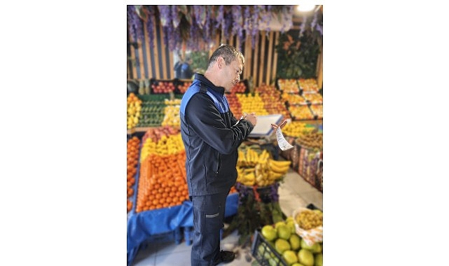 İnegöl Belediyesi Zabıta Müdürlüğü ekipleri, ramazan ayı öncesi şehirde hizmet