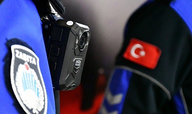 Lüleburgaz Belediyesi, zabıta denetimlerinde yaka kamerası uygulamasına geçti. 20 adet