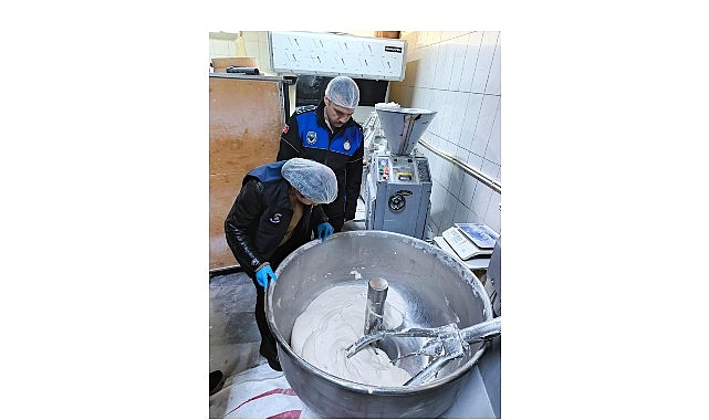 Kemer Belediyesi Zabıta Müdürlüğü ekipleri, Kemer genelinde faaliyet gösteren fırın