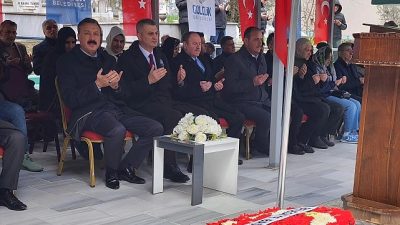 1 Mart Üsküdar Vapur faciasında şehit olan 392 kişi, büyük