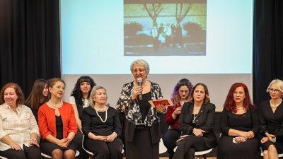 Bakırköy Belediyesi tarafından düzenlenen Yazarlık Atölyesi’ne katılan kadınların kaleminden çıkan “onsekizİNCİ” adlı