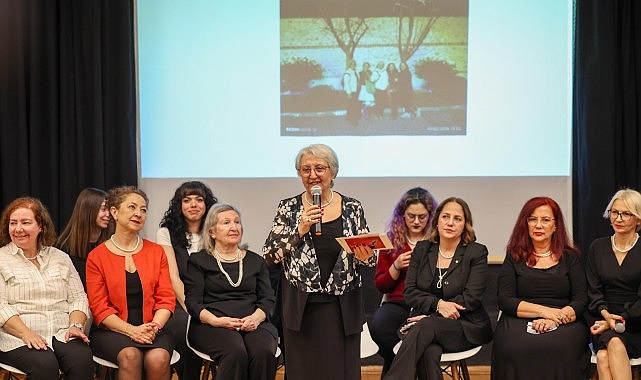 Bakırköy Belediyesi tarafından düzenlenen Yazarlık Atölyesi’ne katılan kadınların kaleminden çıkan “onsekizİNCİ” adlı