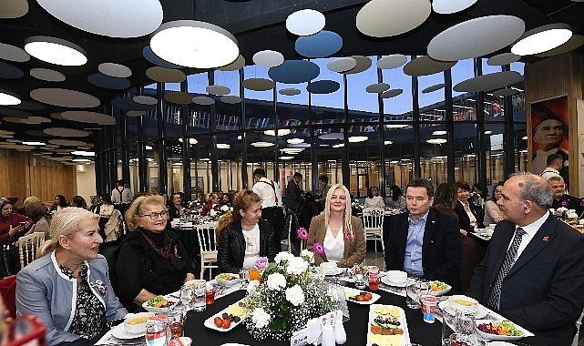 Osmangazi Belediyesi, 8 Mart Dünya Emekçi Kadınlar Günü kapsamında kadınlara