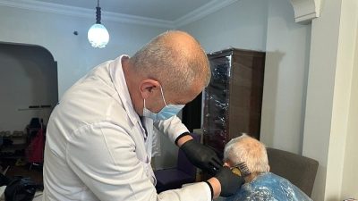 Bakırköy Belediyesi, Ramazan Bayramı öncesinde evinden çıkmakta zorlanan vatandaşlar için