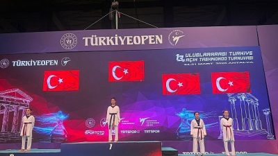Konya Büyükşehir Belediyespor Tekvando Takımı’nın başarılı sporcularından Melek Su Dönmez,