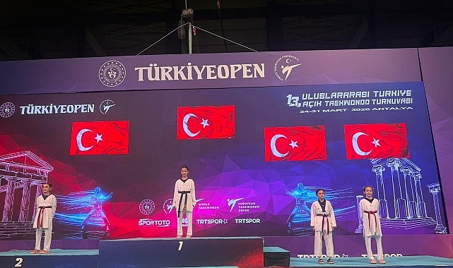 Konya Büyükşehir Belediyespor Tekvando Takımı’nın başarılı sporcularından Melek Su Dönmez,