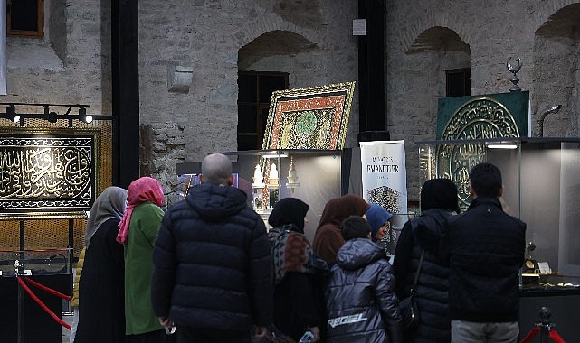 Konya Büyükşehir Belediyesi, mübarek Ramazan ayında mukaddes emanetleri Konyalılarla buluşturmaya