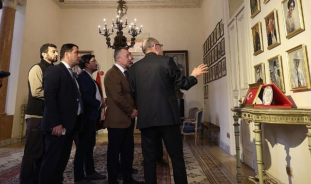 Kocaeli Büyükşehir Belediye Başkanı Tahir Büyükakın, Gazzelilerle iftarda bir araya