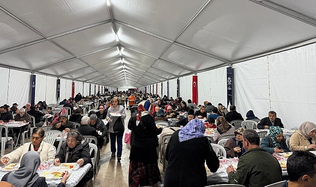 Her yıl olduğu gibi bu yıl da vatandaşları iftar sofralarında