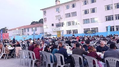 Aydın Büyükşehir Belediyesi, Ramazan ayının bereketini kurduğu iftar sofraları ile