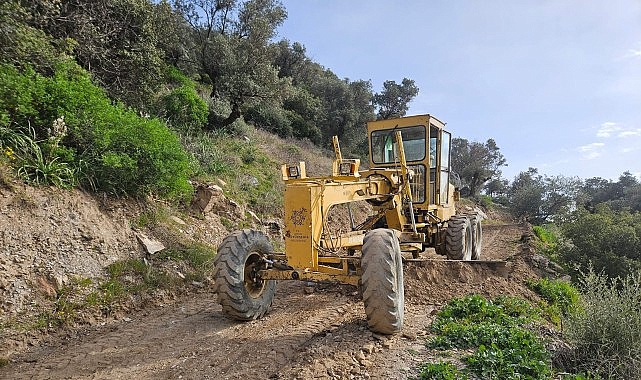 Çerçioğlu, Ramazan Bayramı öncesinde kent genelinde çalışmalarını aralıksız sürdürüyor. Başkan