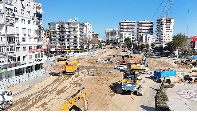 Çerçioğlu tarafından kente kazandırılan ulaşım yatırımları kapsamında üç ayrı noktada