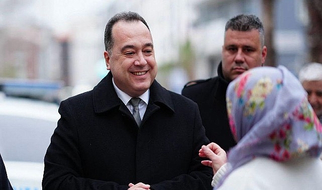 Manisa Büyükşehir Belediyesi, Ramazan ayının son iftar sofrasını Muradiye Mahallesi’nde