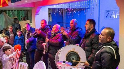 Bornova Belediye Başkanı Ömer Eşki, İzmir Makedonya Göçmenleri Kültürünü Yaşatma