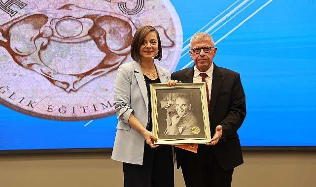 Karabağlar Belediye Başkanı Helil Kınay, Atlas Sağlık Eğitim Vakfı tarafından