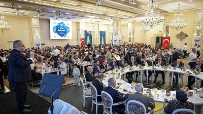 Keçiören Belediye Başkanı Dr. Mesut Özarslan, Yeni Dünya Vakfı tarafından