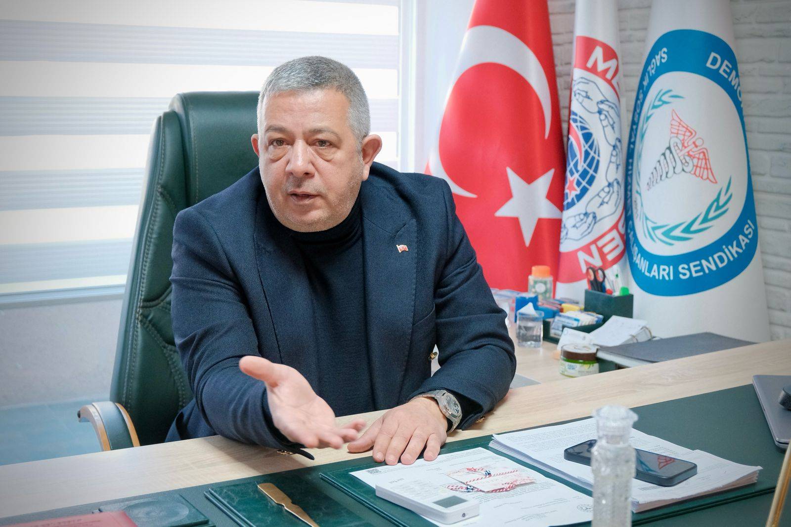 Demokratik Sağlık Sen Genel Başkanı Togan Demircan, "Bazı kamu görevlileri