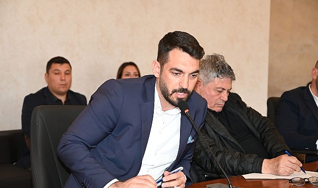 Kemer Belediye Başkanı Necati Topaloğlu, Almanya’nın başkenti Berlin’de düzenlenen turizm