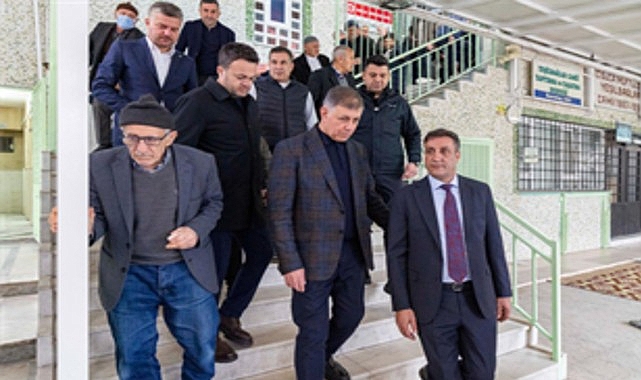 İzmir Büyükşehir Belediye Başkanı Dr. Cemil Tugay, Ramazan Bayramı’nı  Buca’da