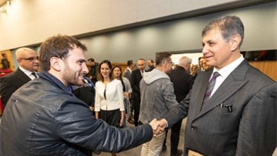 Belediye personeli ve bürokratlarla bayramlaşan İzmir Büyükşehir Belediye Başkanı Dr.