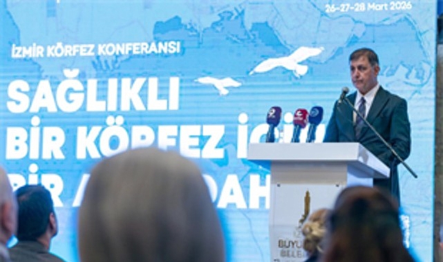 İzmir Büyükşehir Belediye Başkanı Dr. Cemil Tugay, İzmir Körfezi’nin kirlilikten