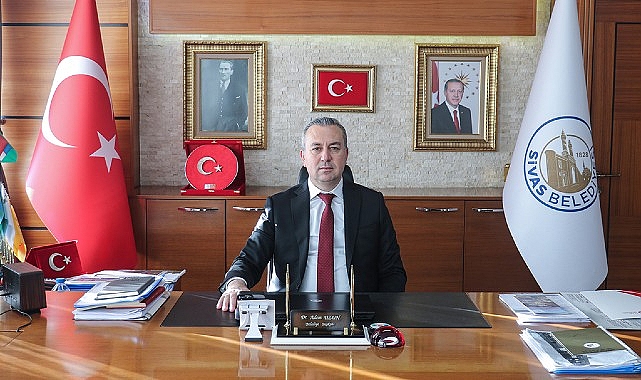 Sivas Belediye Başkanı Dr. Adem Uzun, Ramazan Bayramı münasebetiyle bir