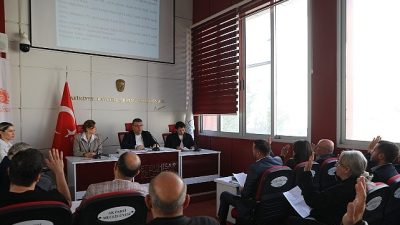 Seferihisar Belediyesi’nin Mart ayı olağan meclis toplantısı, Belediye Başkanı İsmail